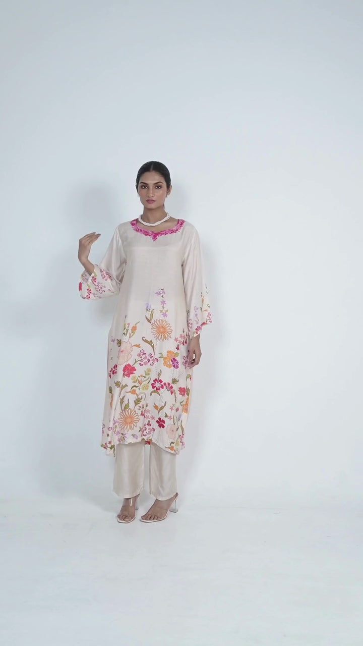 Floral Printed Kurta & Pant - Hand Embroidered - Set of 2 - Off-White - Muslin Silk