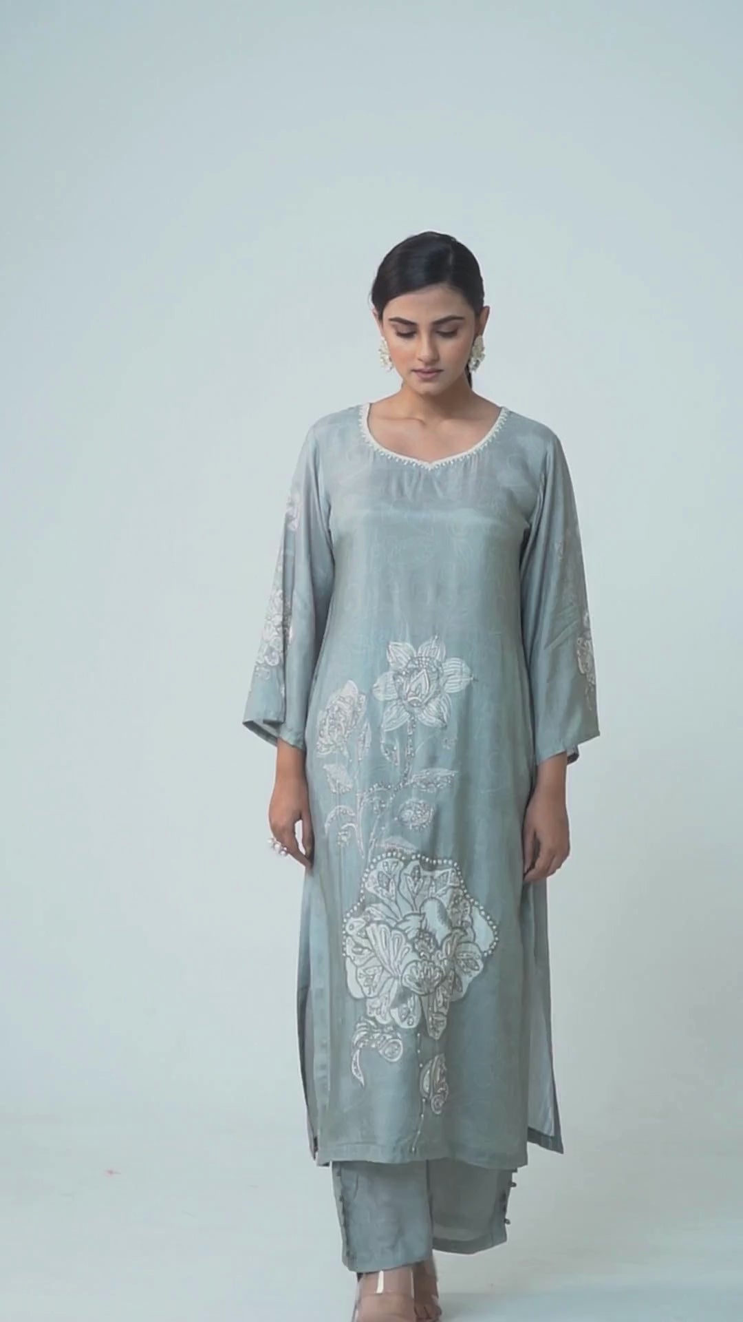 Floral Printed Kurta & Pant - Hand Embroidered - Set of 2 - Grey - Muslin Silk