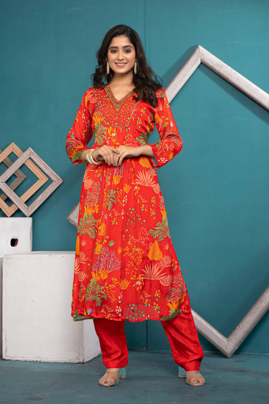 WOMEN'S FLORAL PRINTED - DABKA, SEQUIN & CUTDANA EMBROIDERED - STRAIGHT KURTA, PANT SET OF 2 - RED