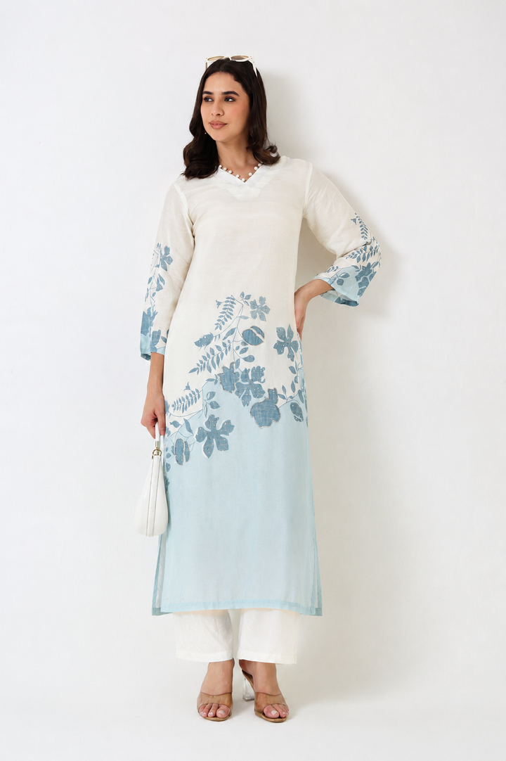 Printed Muslin Silk Kurta & Pant – Embroidered – Set of 2 – Off White