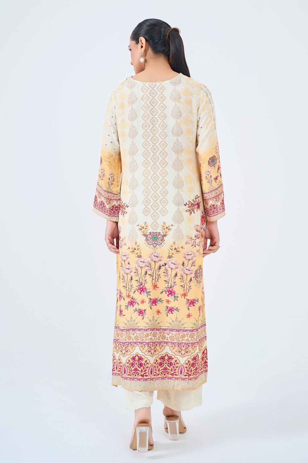 Floral Printed Muslin Silk Kurta &amp; Pant Set – Hand Embroidered - Ivory Yellow