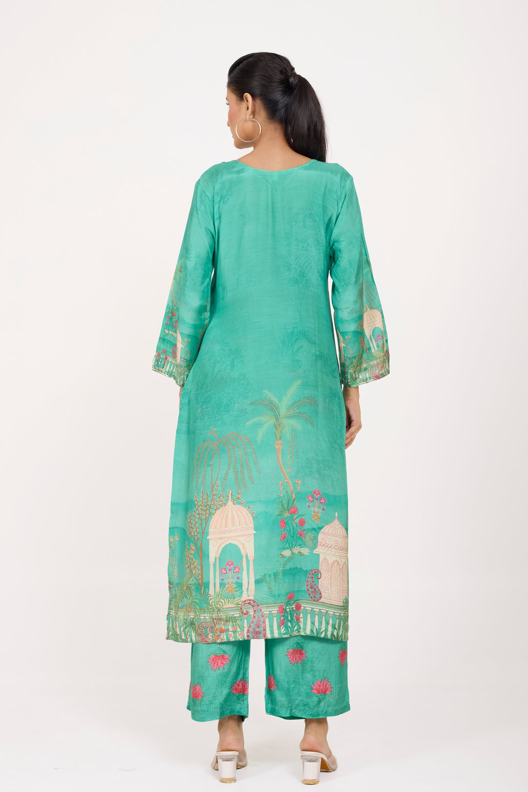 Printed Kurta & Pant - Hand Embroidered - Set of 2 - Green - Muslin Silk