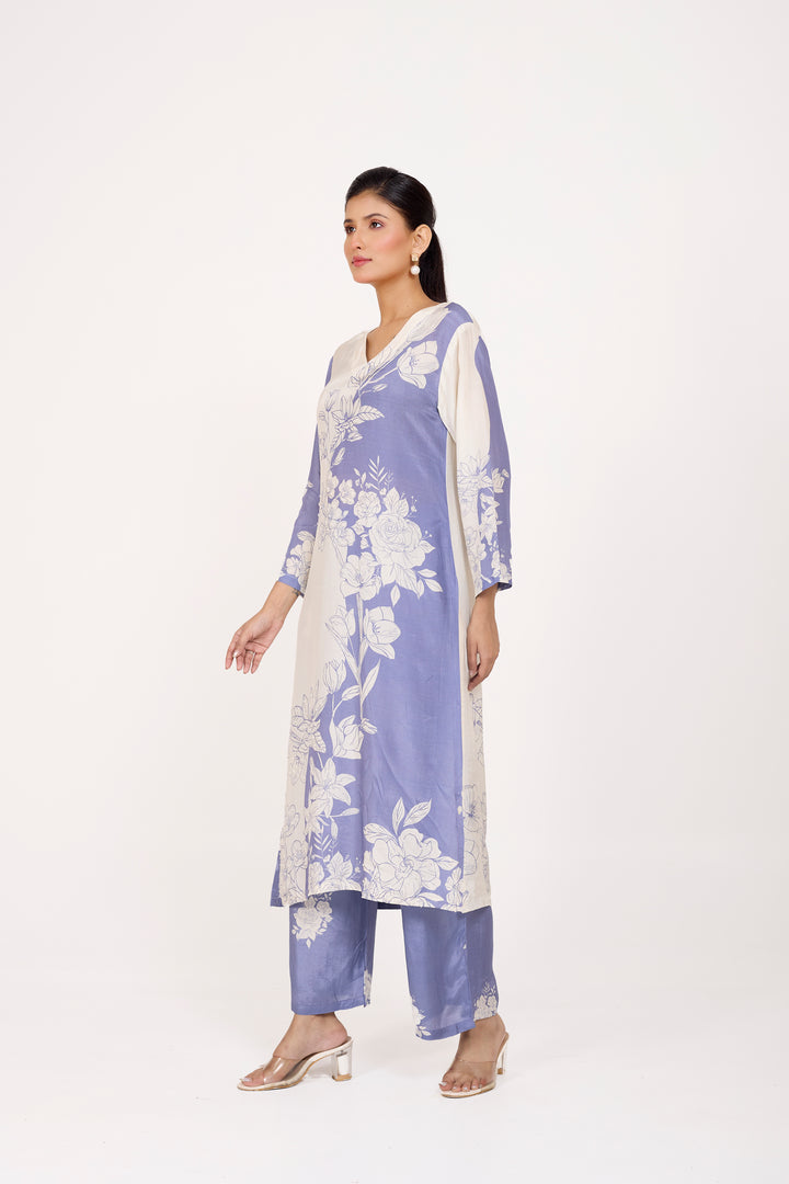 Printed Kurta & Pant - Hand Embroidered - Set of 2 - Ombre Blue- Muslin Silk