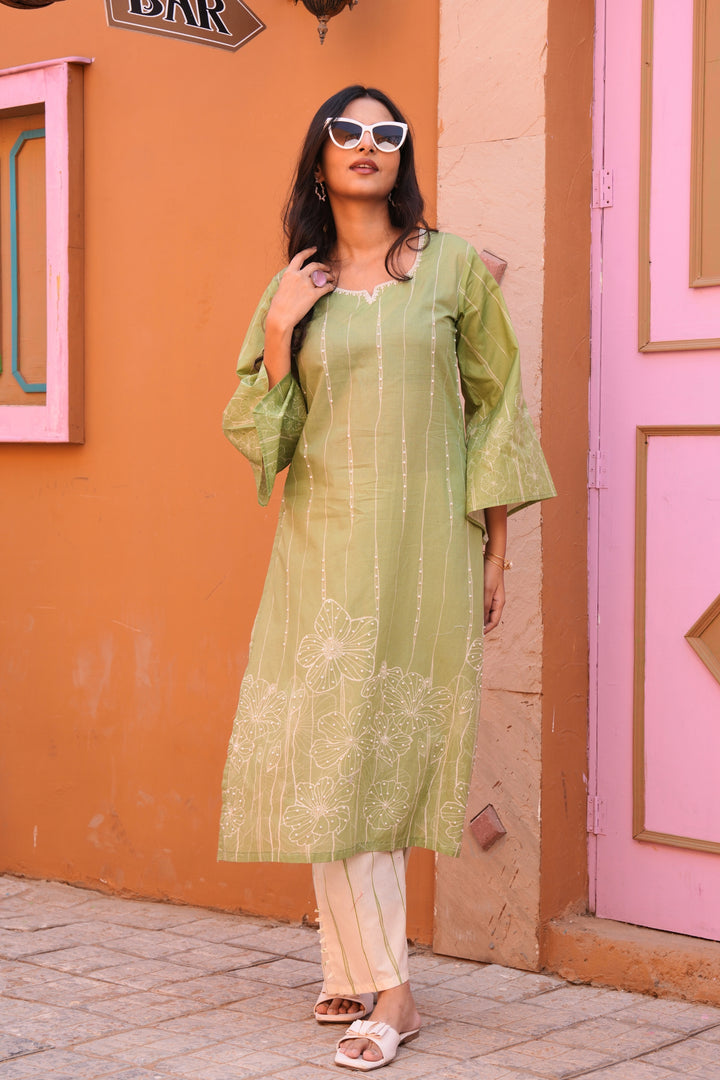 Printed Cotton Kurta & Pant - Hand Embroidered - Set of 2 - Green