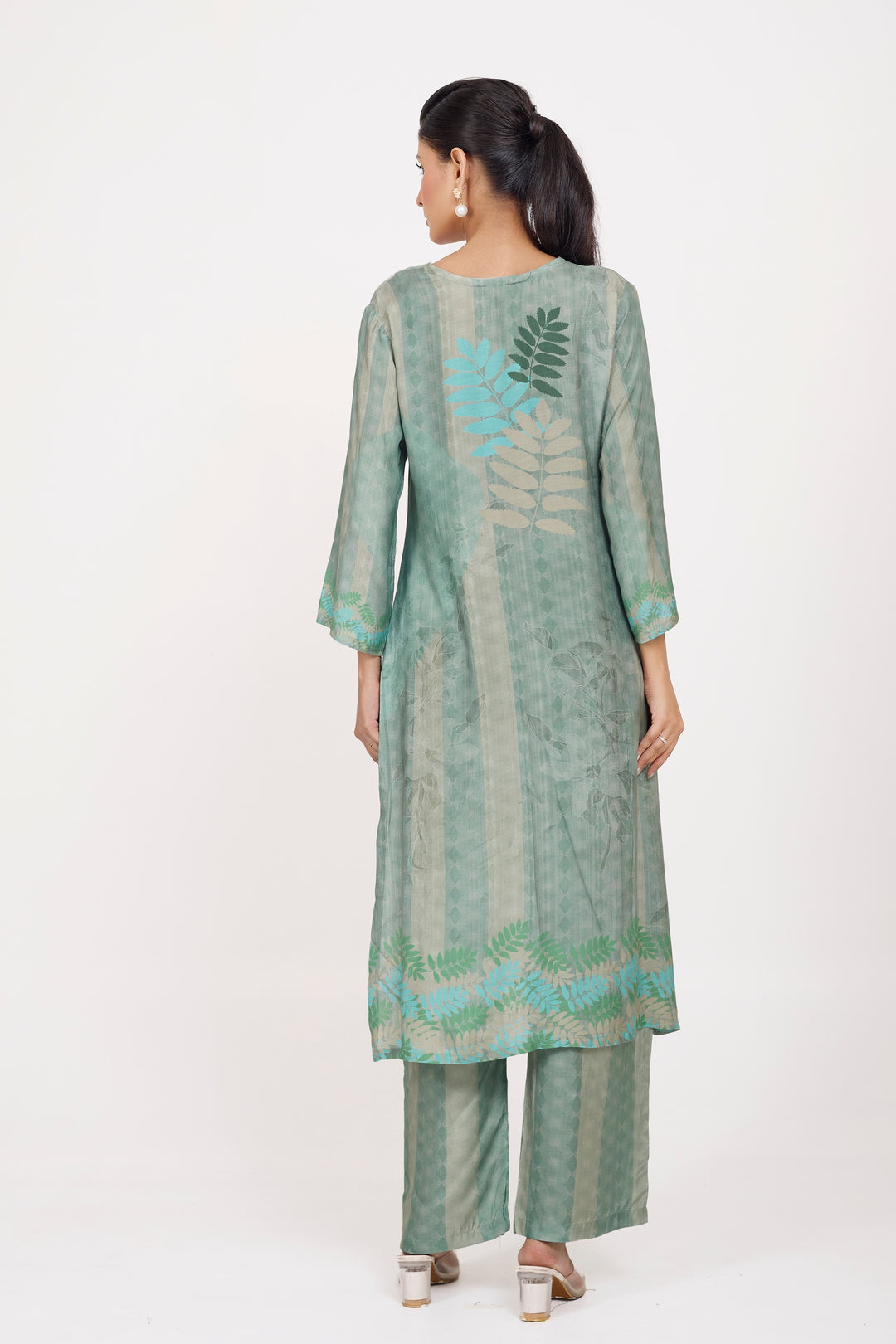 Printed Kurta & Pant - Hand Embroidered - Set of 2 - Dusty Green - Muslin Silk