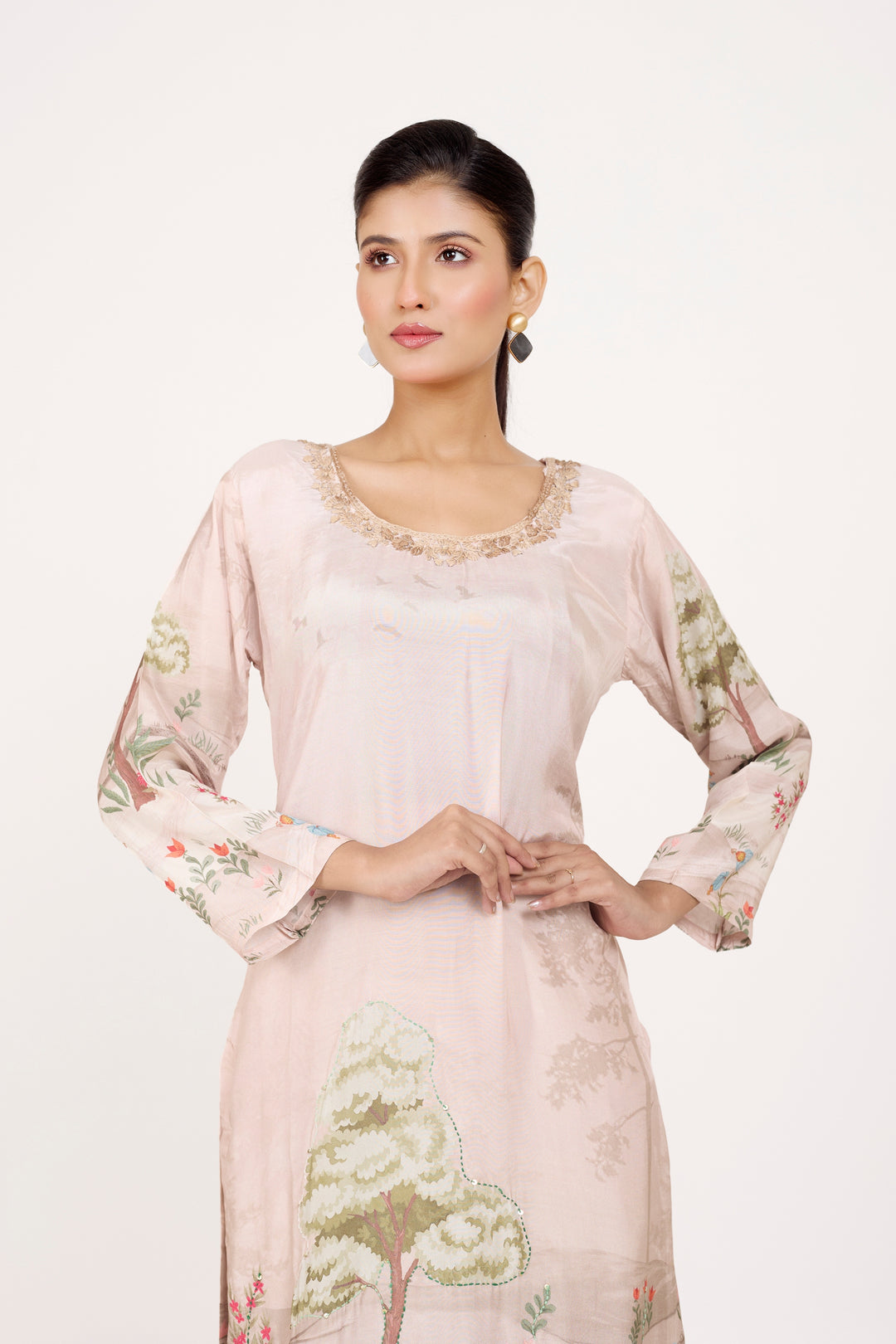 Printed Kurta & Pant - Hand Embroidered - Set of 2 - Lite Beige - Muslin Silk