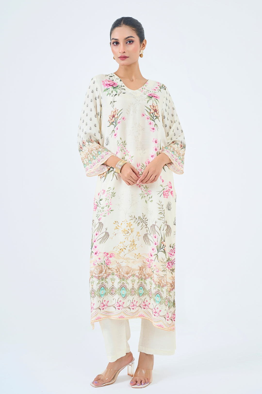 Printed Muslin Silk Kurta &amp; Pant Set – Hand Embroidered - Off-White