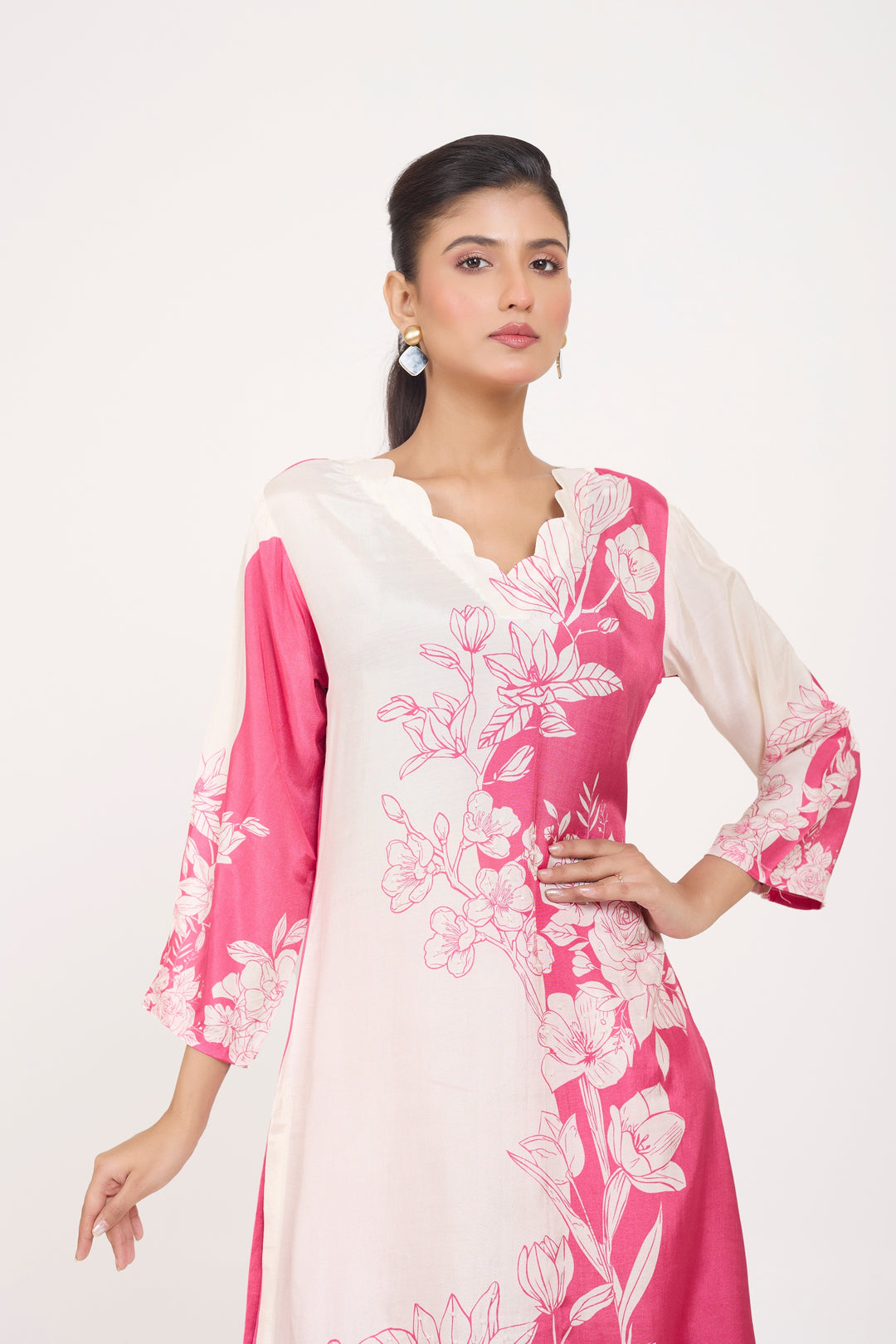 Printed Kurta & Pant - Hand Embroidered - Set of 2 - Ombre Pink - Muslin Silk