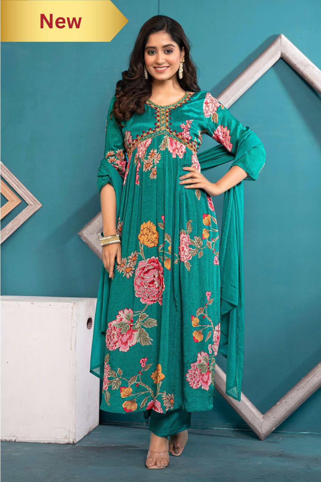 WOMEN'S FLORAL PRINTED - DABKA, DOREE, SEQUIN & CUTDANA EMBROIDERED - PLEATED KURTA, PANT AND DUPATTA SET OF 3 - GREEN