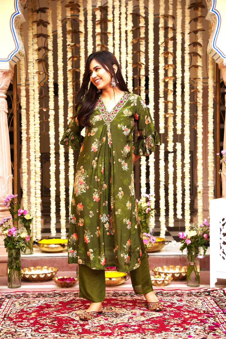 WOMEN'S FLORAL PRINTED - DABKA, PEARL & CUTDANA EMBROIDERED - STRAIGHT KURTA, PANT SET OF 2 - MEHENDI GREEN