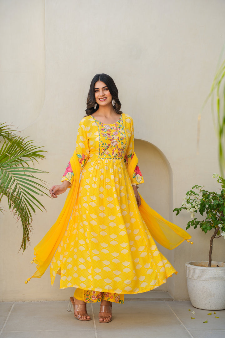 PRINTED MUSLIN KURTA & PANT PAIRED WITH A DUPATTA - HAND EMBROIDERED - SET OF 3 - YELLOW