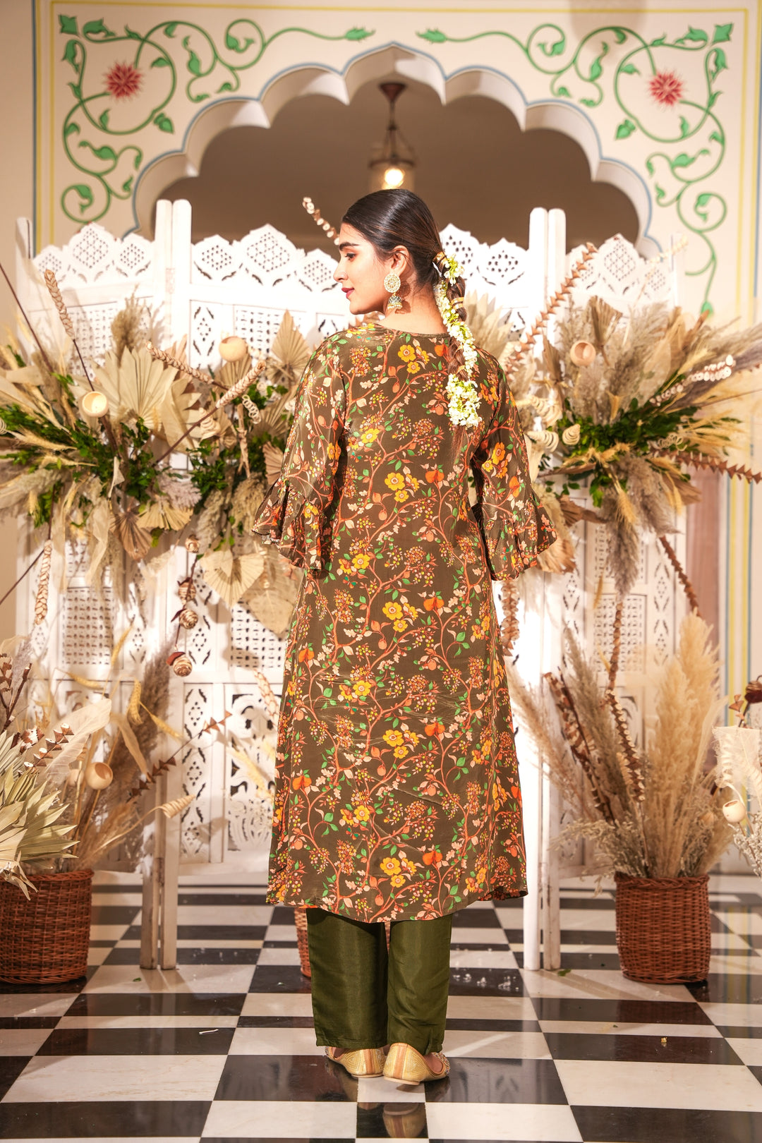 WOMEN'S FLORAL PRINTED - DABKA, PEARL & CUTDANA EMBROIDERED - STRAIGHT KURTA, PANT SET OF 2 - MEHENDI GREEN