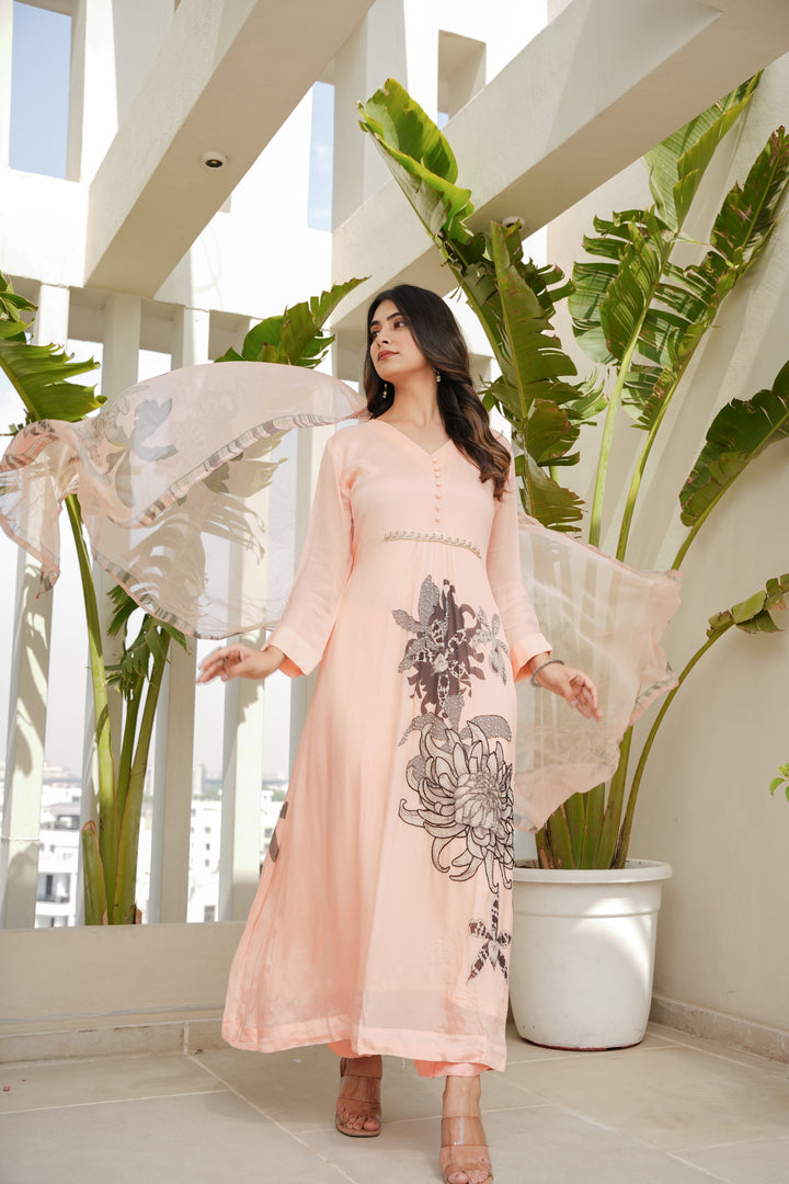 FLORAL PRINTED KURTA & PANT PAIRED WITH A DUPATTA - HAND EMBROIDERED - SET OF 3 - PEACH