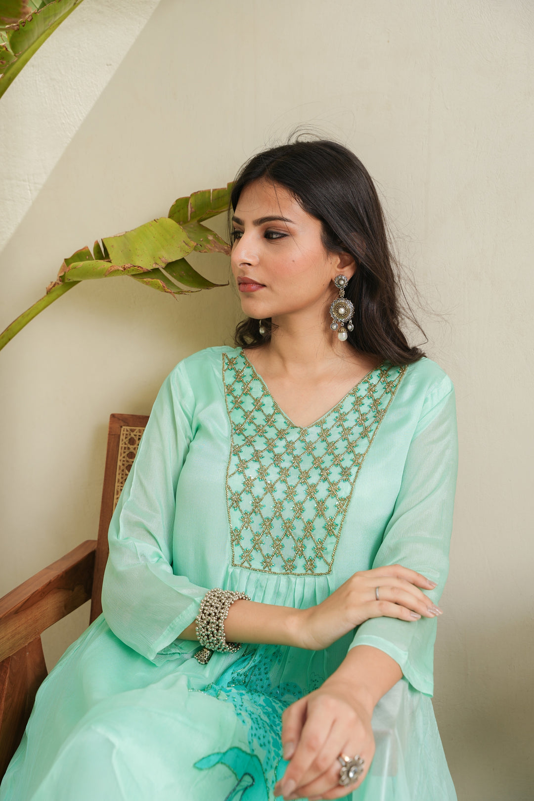 FLORAL PRINTED KURTA & PANT PAIRED WITH A DUPATTA - HAND EMBROIDERED - SET OF 3 - AQUA GREEN