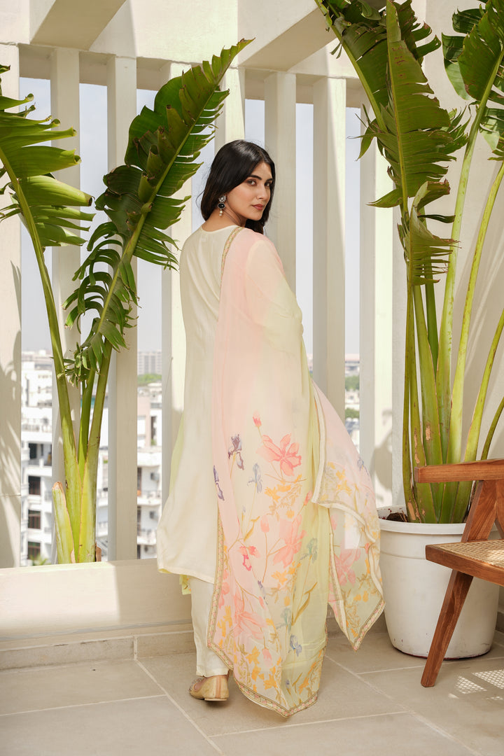 FLORAL PRINTED KURTA & PANT PAIRED WITH A DUPATTA - HAND EMBROIDERED - SET OF 3 - PISTA