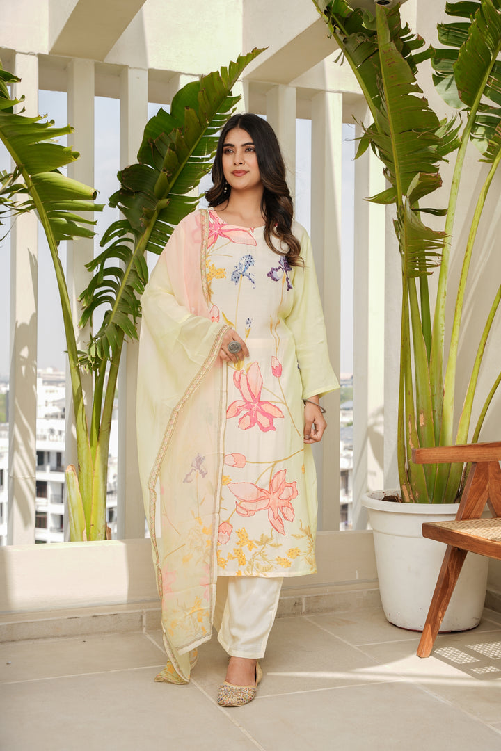 FLORAL PRINTED KURTA & PANT PAIRED WITH A DUPATTA - HAND EMBROIDERED - SET OF 3 - PISTA