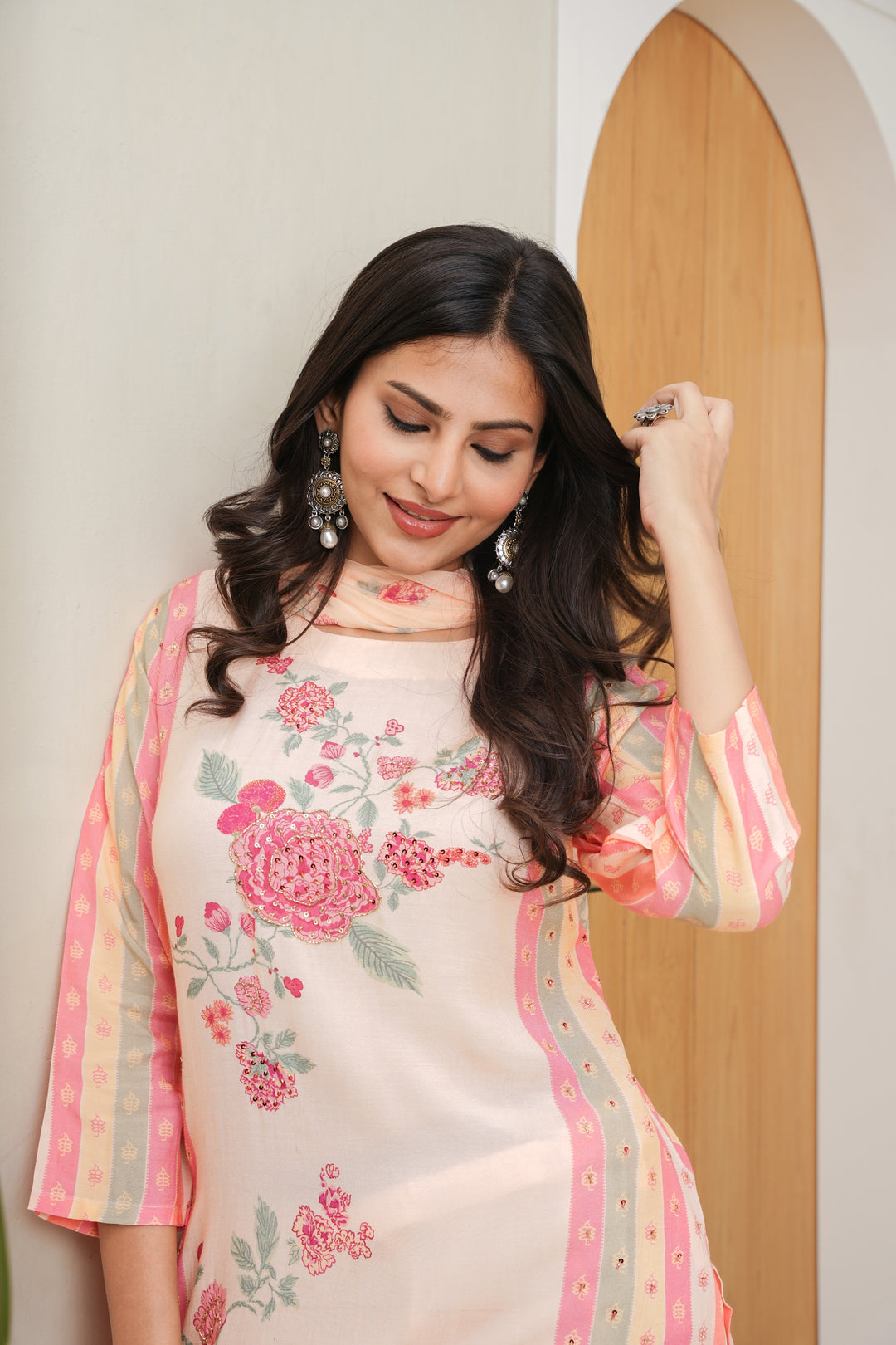 FLORAL PRINTED KURTA & PANT PAIRED WITH A DUPATTA - HAND EMBROIDERED - SET OF 3 - PEACH