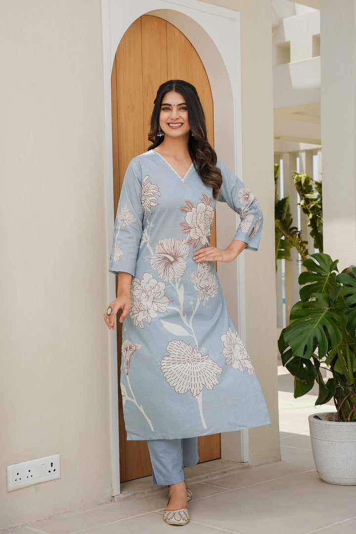 FLORAL PRINTED COTTON KURTA & PANT - HAND EMBROIDERED - SET OF 2 - BLUE