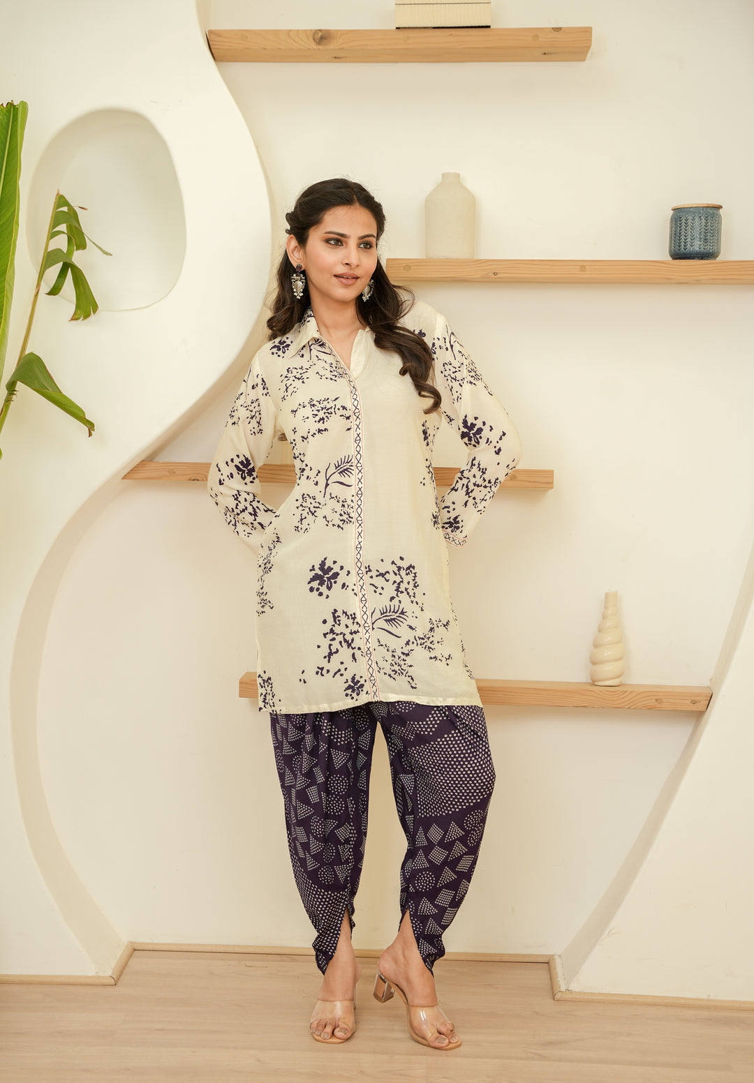 PRINTED MUSLIN CO-ORD SET - OFF WHITE & DARK BLUE