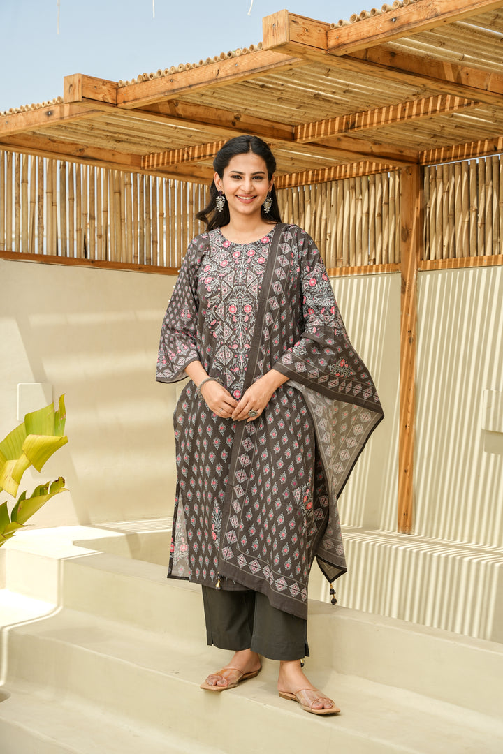 PRINTED COTTON KURTA & PANT PAIRED WITH A DUPATTA - HAND EMBROIDERED - SET OF 3 - GREY