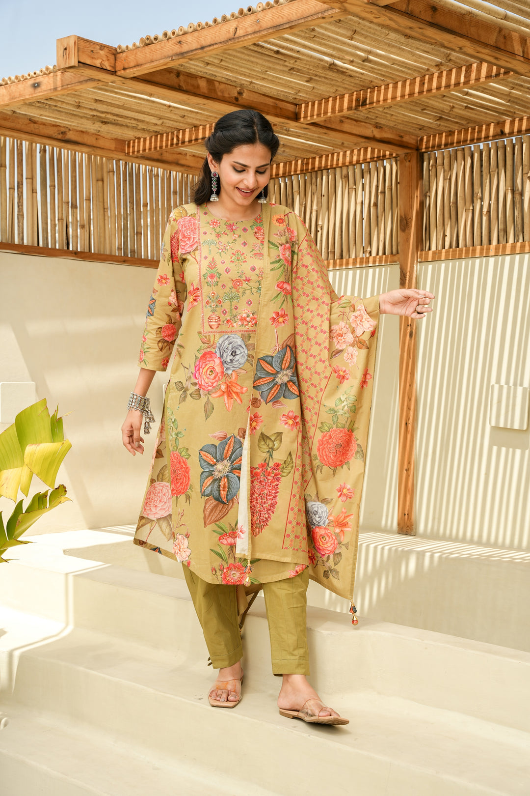 PRINTED COTTON KURTA & PANT PAIRED WITH A DUPATTA - HAND EMBROIDERED - SET OF 3 - MEHENDI GREEN