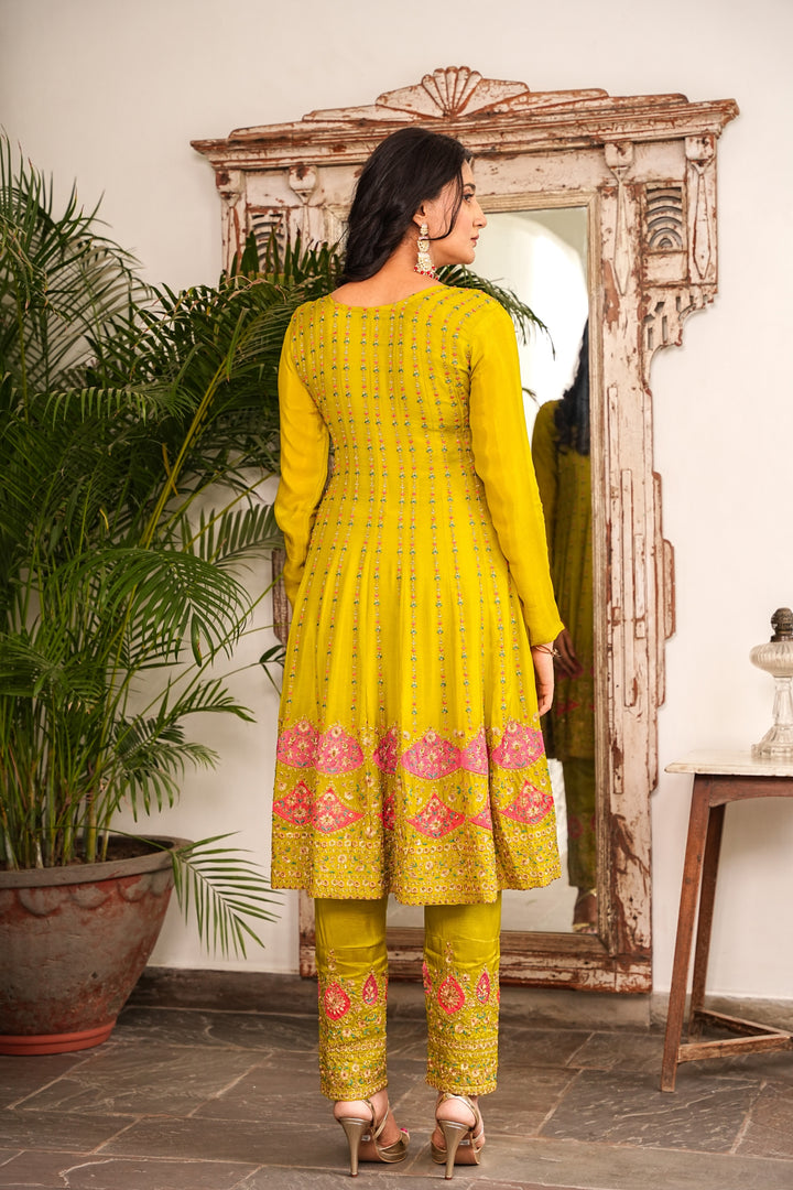 GREEN SHORT ANARKALI FOR WOMEN- PAIRED WITH PENCIL PANT & DUPATTA - EMBROIDERED WITH RESHAM & HANDWORK - SET OF 3