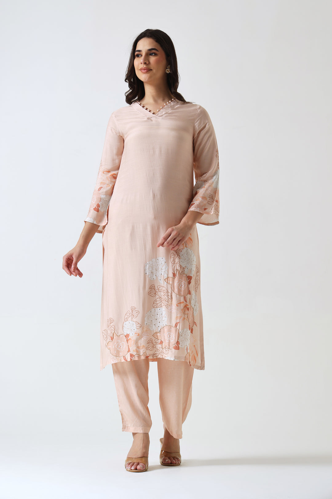 Printed Muslin Silk Kurta & Pant – Embroidered – Set of 2 – Peach