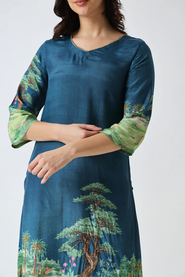 Printed Muslin Silk Kurta & Pant – Han Embroidered – Set of 2 – Blue