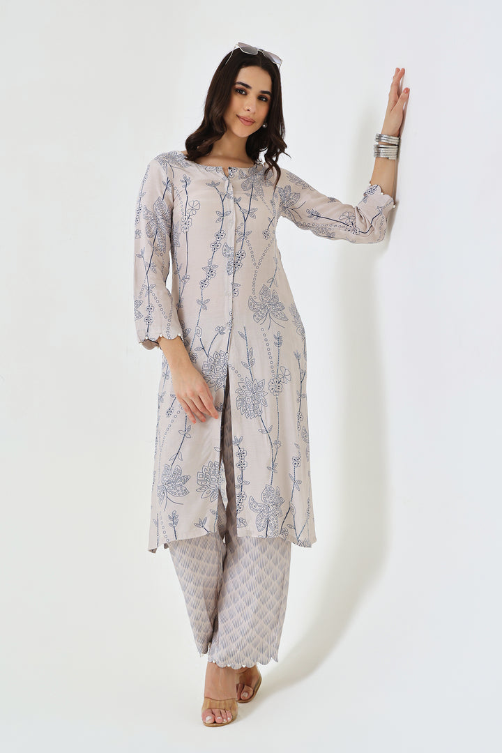 Printed Muslin Silk Kurta & Pant – Embroidered – Set of 2 – Misty Grey
