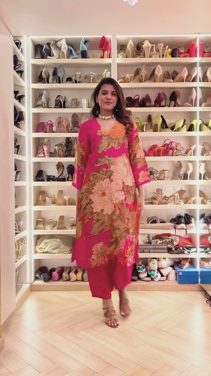 Floral Printed Kurta & Pant - Hand Embroidered - Set of 2 - Pink - Muslin Silk