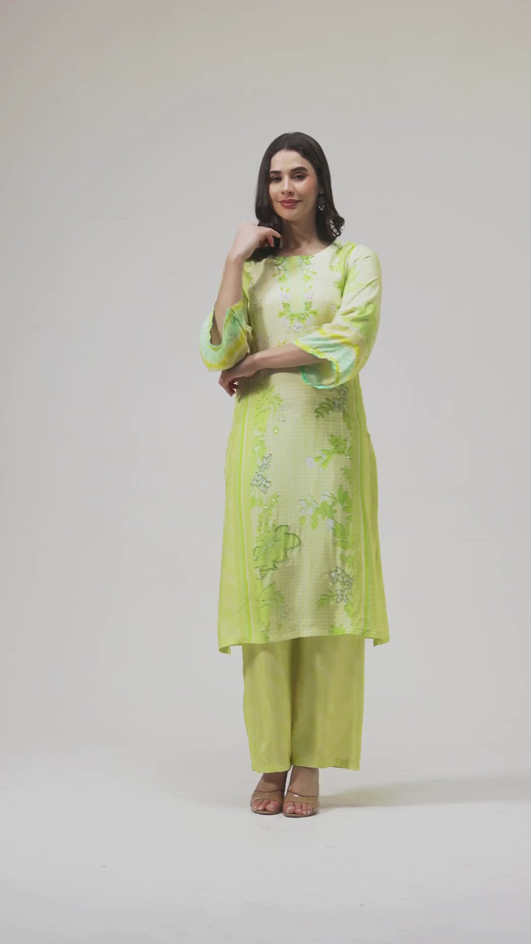 Printed Muslin Silk Kurta & Pant - Set Of 2 - Lime Green